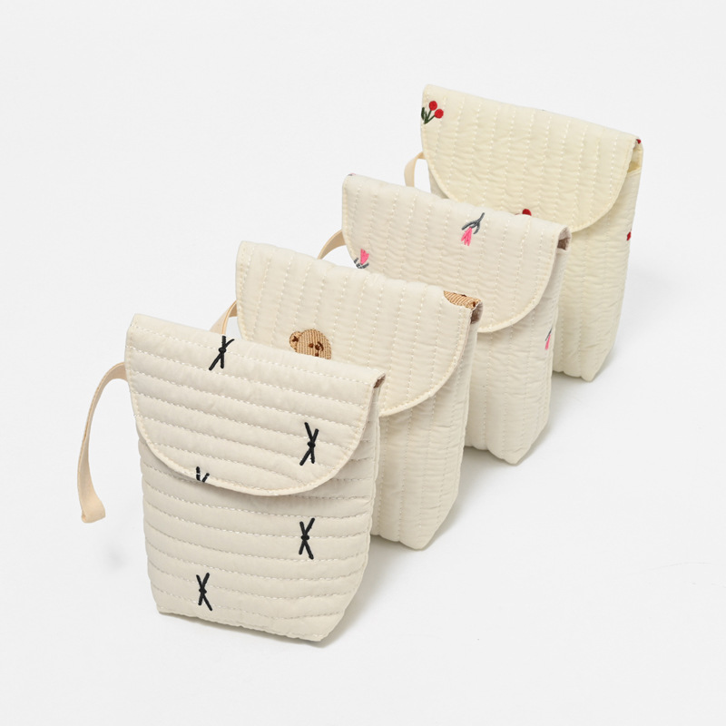 Backpack Diaper Bag - Sac à couches en coton brodé