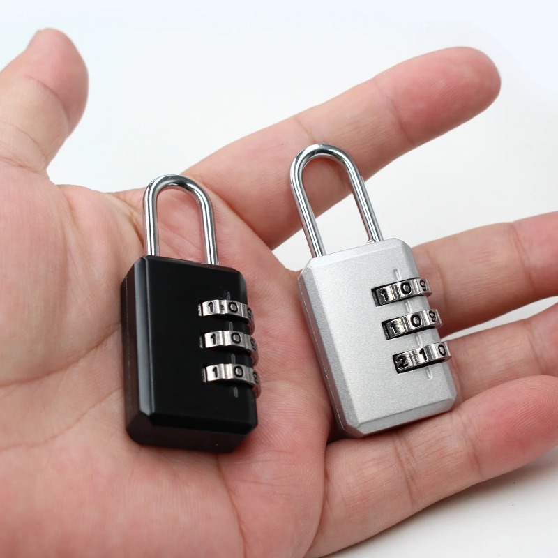 Petit cadenas à combinaison à  - Backpack Lock Combo avis et prix